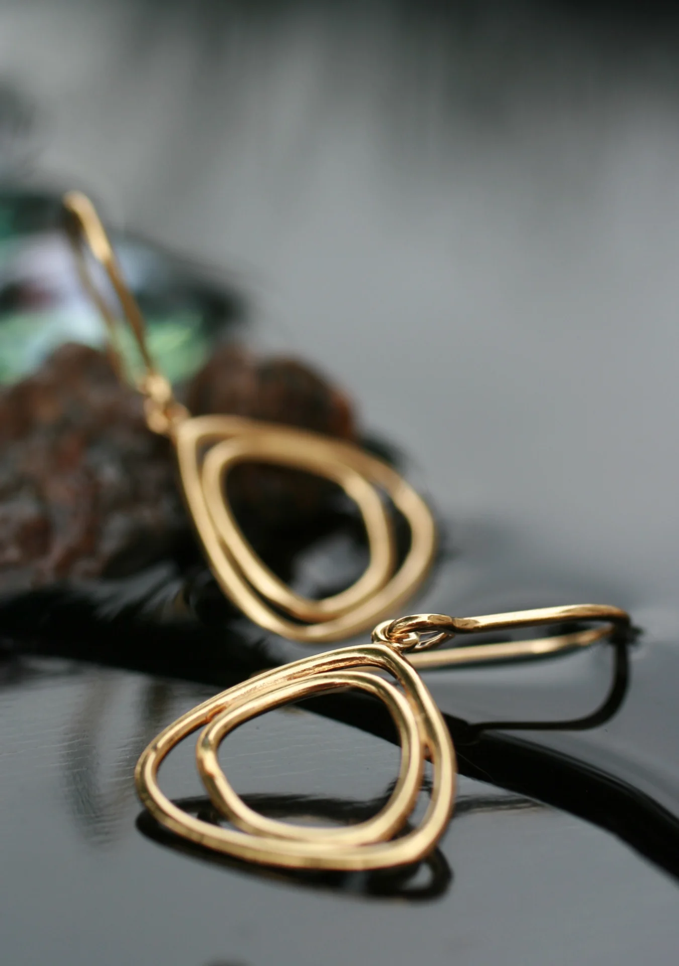 zazalili-nerida-hook-earrings-gold-stillife